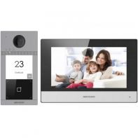 Hikvision DS-KIS604-P(C) IP-Video-Gegensprechanlage-Kit – 1 Taste, 7-Zoll-Monitor, WLAN, PoE, Mifare-Lesegerät, Video-Gegensprechanlage