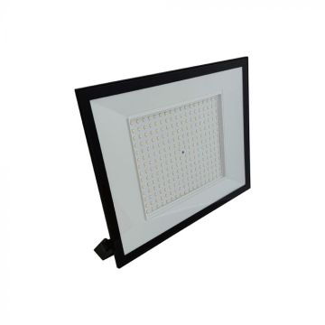 V-TAC 200W Slim LED Flutlicht IP65 4000K Schwarz – E-Serie (16.000 lm) mit integriertem Treiber – SKU 23976